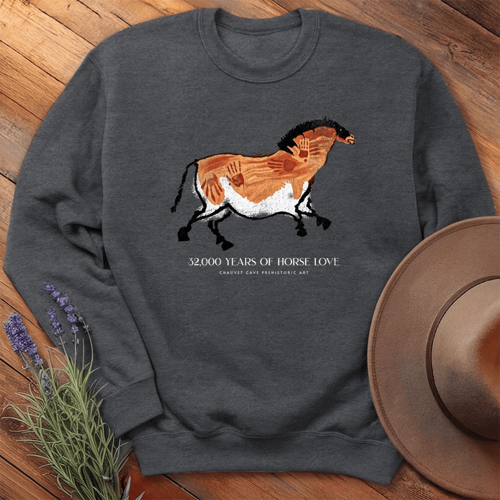 32,000 years of Horse Love - Sweatshirt - Dark Heather