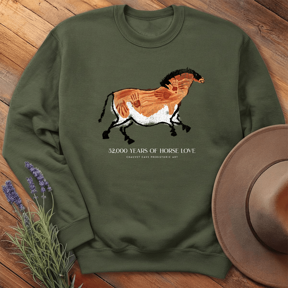 32,000 years of Horse Love - Sweatshirt - Military Green