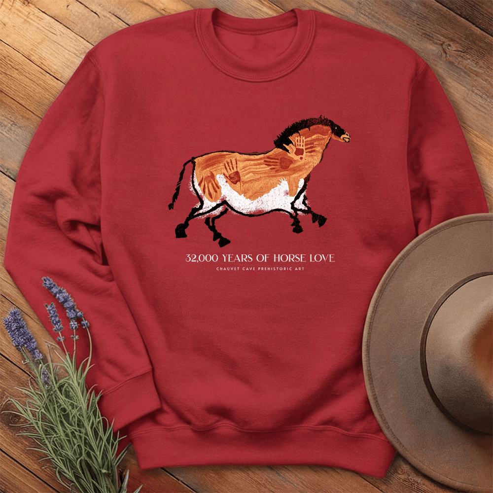 32,000 years of Horse Love - Sweatshirt - Red
