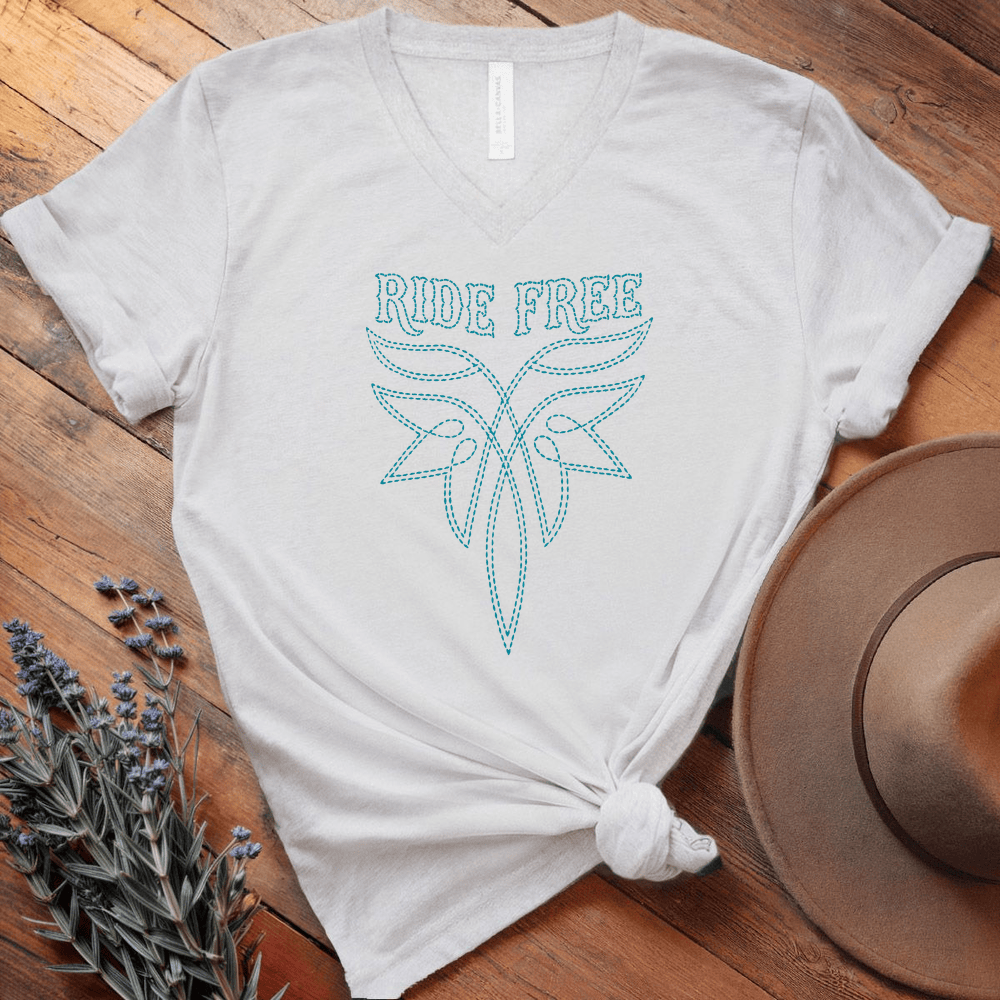 Stitching Ride Free - V-neck - White